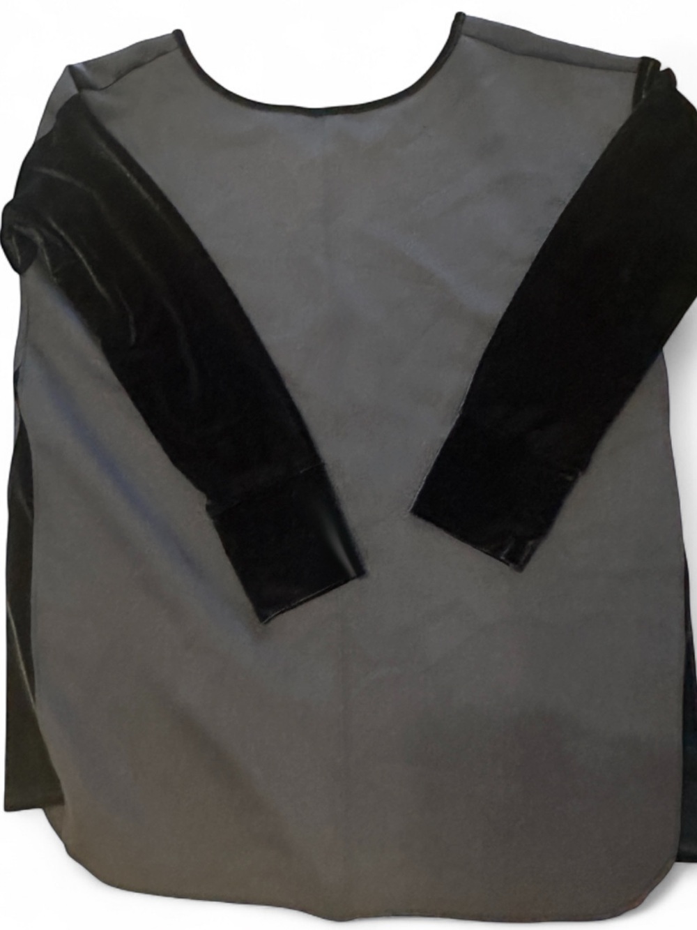 LYSSÉ New York Black Velvet Sleeve Tunic Top Size Large NWOT 🖤